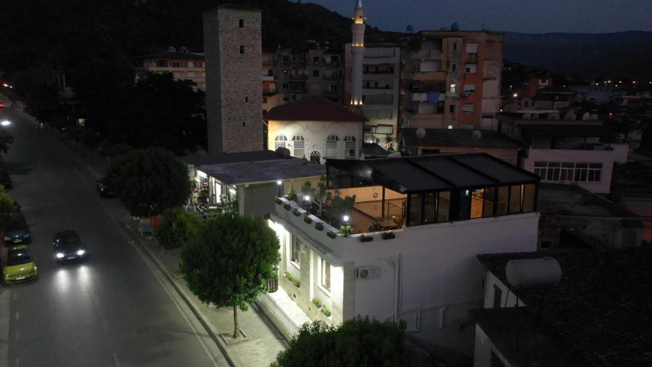Vila Franko Берат Экстерьер фото